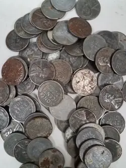 132AD4 LOT OF 4 WHEAT PENNIES 1943 WW2 LINCOLN STEEL CENTS COINS RUST IMPAIRED!!