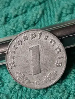 1944 WW2  1 REICHSPFENNIG~ GERMANY, HEAVILY CIRCULATED WITH FLAWS 