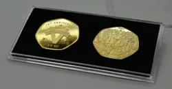 PAIR OF 24CT GOLD VE DAY COMMEMORATIVES IN 50P COIN DISPLAY CASE. WW2, CHURCHILL