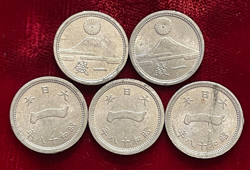 RARE LOT 5 1943 JAPANESE WW2 1 SEN COINS EMPIRE OF JAPAN SHOWA YEAR 18 FUJI #2