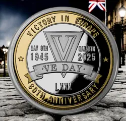 VE DAY 80TH ANNIVERSARY SILVER & 24CT GOLD COMMEMORATIVE COIN. WW2. VICTORY