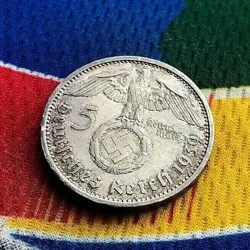 1939 A 5 MARK GERMAN WW2 SILVER COIN THIRD REICH  REICHSMARK TONED AU