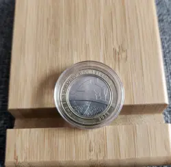 THE FIRST WORLD WAR 2 POUND COIN 1914 - 1918 2016