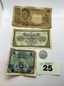 MIXED VINTAGE FRENCH BANKNOTES FRANCE INC WW2 5 10 20 FRANCS AND COIN 1944
