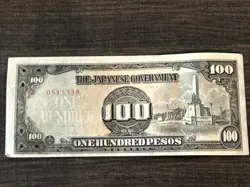 THE JAPANESE GOVERNMENT 100 PESOS PHILIPPINE INVASION CURRENCY WW2 VINTAGE