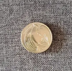 1995 £2 WW2 DOVE OF PEACE TWO POUND COIN
