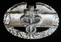 WW2 COMBAT MEDIC BADGE, STERLING