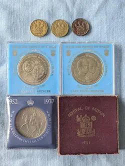 VINTAGE UK COINS BUNDLE - CROWNS AND UNUSUAL WW2 THREEPENNY BITS