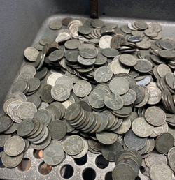 LOT OF 612 COINS.  WW2 P D S STEEL LINCOLN WHEAT CENT