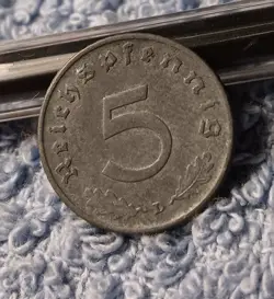 VINTAGE 1940 , WW2 GERMAN 5 REICHSPFENNIG , WWII ERA HEAVILY CIRCULATED COIN