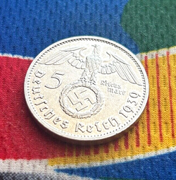 1939 F 5 MARK GERMAN WW2 SILVER COIN THIRD REICH  REICHSMARK AU