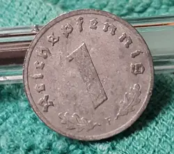 1943 WW2  1 REICHSPFENNIG~ GERMANY,CIRCULATED HAS FLAWS , 3RD REICH