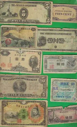 JAPAN  1942 - 1946 ~ WITH WW2 MILITARY MONEY ~10 X PAPER MONEY LOT # 8006 (*-*)