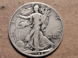 1942 P WALKING LIBERTY HALF DOLLAR SILVER COIN 50 CENTS WORLD WAR TWO WWII WW2