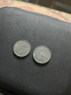 2X 1942 DUTCH NETHERLAND GERMAN OCCUPIED 1 CT COINS - WW2 ERA - NETHERLANDS