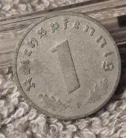 1943 WW2  1 REICHSPFENNIG~ GERMANY,CIRCULATED, 3RD REICH,  HAS FLAWS
