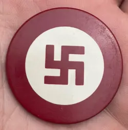 (1) RARE 1930 PARANOID INLAID RED SWASTIKA POKER CHIP 4 WINDS PRE WW2