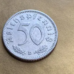 GERMANY WW2 1942-D 50 REICHSPFENNIG COIN, XF CIRCULATED
