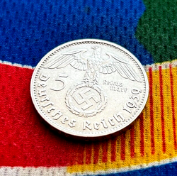 1939 D 5 MARK WW2 GERMAN SILVER COIN THIRD REICH  REICHSMARK AU