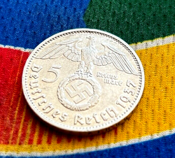 1937 D 5 MARK GERMAN WW2 SILVER COIN THIRD REICH  REICHSMARK AU