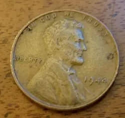 LQQK!-1944 P 1CENT LINCOLN WHEAT-WW2-SHELL CASE COPPER-STOCK PHOTO-LQQK!!