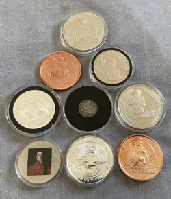 GROUP MIXED COLLECTABLE MEMORIAL COINS WATERLOO WW1 CHURCHILL WW2 USA WELLINGTON