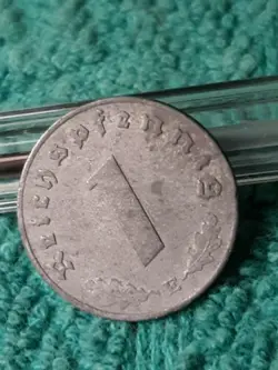 1944 WW2  1 REICHSPFENNIG~ GERMANY, HEAVILY CIRCULATED , HAS FLAWS
