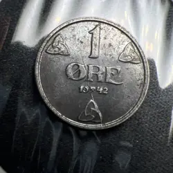 1942 NORWAY 1 ORE IRON WW2 OCCUPATION COIN - DIE CRACK X789