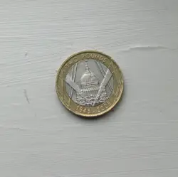 2 POUND COIN
