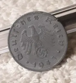 1943  WW2  1 REICHSPFENNIG ~ GERMAN ~ GERMANY ~ HEAVILY CIRCULATED WITH FLAWS