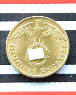 GERMAN COIN 1937 D 5 REICHSPFENNIG SWASTIKA BRASS 3RD REICH WW2  UNC PFENNIG RPF