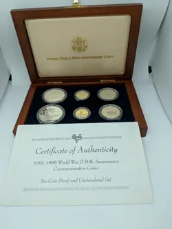 1993 WW2 50TH ANNIVERSARY COMMEMORATIVE PROOF & UNC 6 COIN SET WITH 2 $5 GOLD