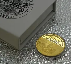 D-DAY LANDINGS 24CT GOLD COMMEMORATIVE IN PRESENTATION/GIFT BOX. WW2, CHURCHILL