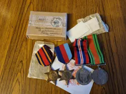 GROUP OF 4 X WW2 SECOND WORLD WAR MEDALS : 1939   BURMA STARS DEFENCE   WAR