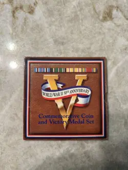 WORLD WAR 2 II 50TH ANNIVERSARY COIN AND VICTORY MEDAL SET US MINT RARE
