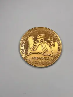 MEDAL NORMANDY D DAY 50 YEAR COMMEMORATION 1944-1994 FRENCH WW2