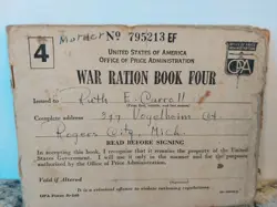 RARE OLD US WWII COLLECTIBLE WW2 RATION BOOK NUMBER 4