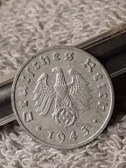1943  WW2  1 REICHSPFENNIG~ GERMANY, HEAVILY CIRCULATED , SEE PHOTOS!!