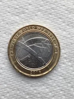 THE FIRST WORLD WAR £2 COIN 2016 WITH ERRORS. CIRCULATED.