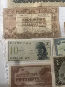 ERA PAPER MONEY