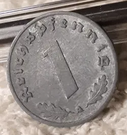 1942, WW2  1 REICHSPFENNIG ~ GERMAN ~ WWII GERMANY ~  HEAVILY CIRCULATED ☆