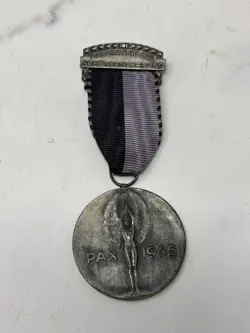 RARE WW2 ERA SWISS SHOOTING MEDAL FROM 1945 - PAX (PEACE) - HUGUENIN LE LOCLE