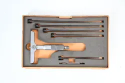 MITUTOYO .001