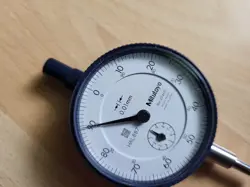MITUTOYO 2046 S HAL887 MESSUHR MESSBEREICH 10MM ABLESUNG 0.01MM ANALOG SCHWARZ