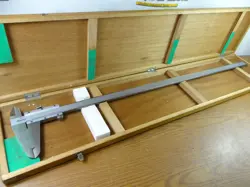 MITUTOYO 100CM METRIC VERNIER CALIPERS INSIDE / OUTSIDE   CASE