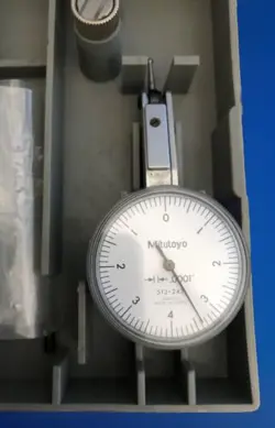 MITUTOYO 513-243 JEWELED DIAL TEST INDICATOR .0005