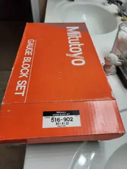 MITUTOYO 81 PIECE GRADE 2 GAGE BLOCKS