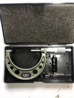 MITUTOYO NO 103-217 2-3” OUTSIDE MICROMETER .0001” MADE IN BRAZIL WITH STANDARD