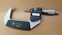 MITUTOYO DIGIMATIC SPLINE MICROMETER 331-262-30 SPM2-50MX FROM JAPAN USED