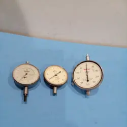 MITUTOYO 2923  DIAL INDICATOR. STARRETT 655-C. AMES 211. FOR PARTS OR REPAIR.